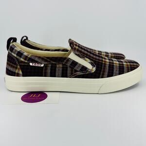 Taos Women's Rubber Soul Burgundy Plaid Canvas Slip On Comfort Sneakers Size 10